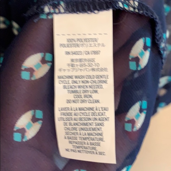 Old Navy Printed Chiffon Blouse - Picture 3 of 4